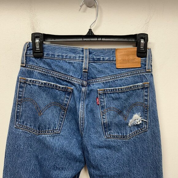 Levi's premium wedgie high rise jeans button fly distressed 24 - Picture 6 of 12